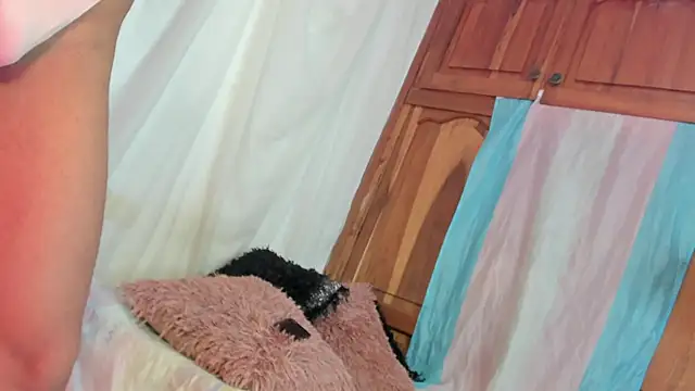 Itsme Daniela online show from February 12, 3:56 pm