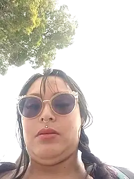 Snapshot of ambar_07 chatting on March 13, 2:44 pm ambar 07 online show from March 13, 2:44 pm