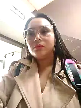 Snapshot of ambar_07 chatting on March 1, 3:27 pm ambar 07 online show from March 1, 3:27 pm