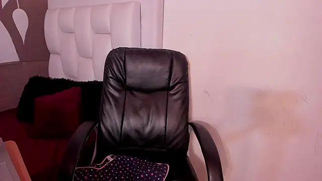 ssofia 25 online show from October 27, 3:07 am