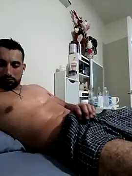 Enormer22c online show from March 19, 11:38 pm