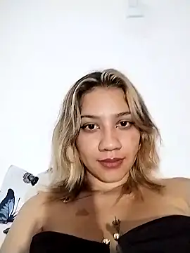 Snapshot of nina_carther chatting on March 7, 10:54 pm nina carther online show from March 7, 10:54 pm