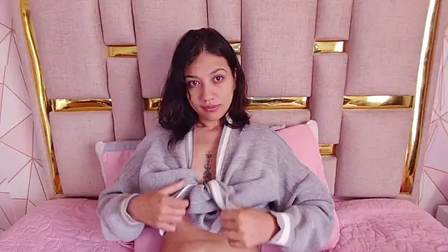 nina carther online show from March 25, 11:31 am