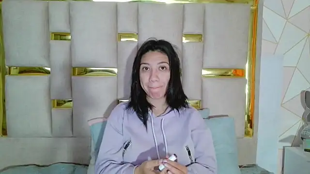 nina carther online show from January 9, 9:49 am