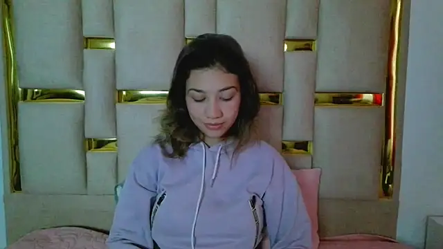 Snapshot of nina_carther chatting on December 5, 11:09 am nina carther online show from December 5, 11:09 am