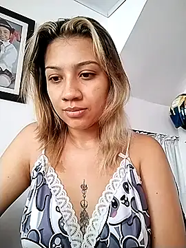 Snapshot of nina_carther chatting on February 26, 1:43 pm nina carther online show from February 26, 1:43 pm