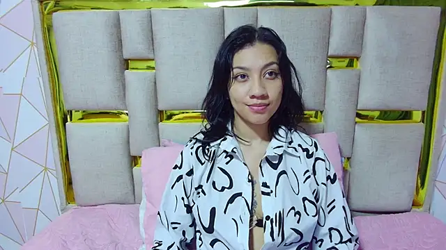 nina carther online show from March 30, 1:18 am