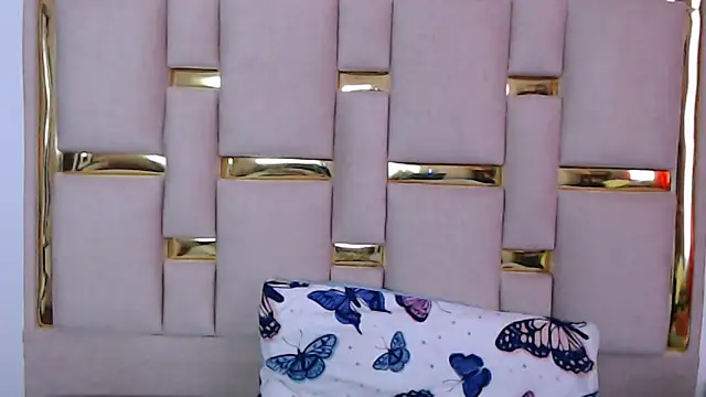 Snapshot of nina_carther chatting on November 15, 11:14 am nina carther online show from November 15, 11:14 am