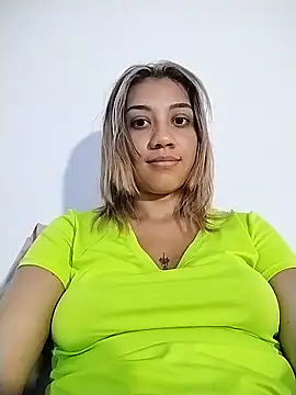 Snapshot of nina_carther chatting on February 13, 3:45 pm nina carther online show from February 13, 3:45 pm