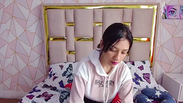 nina carther online show from February 24, 7:26 pm