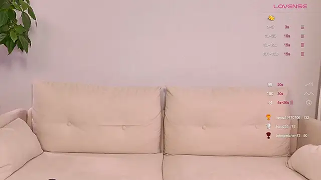 duomooncouple online show from November 30, 8:48 am