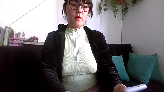 Tiramisu89 online show from February 3, 10:04 pm