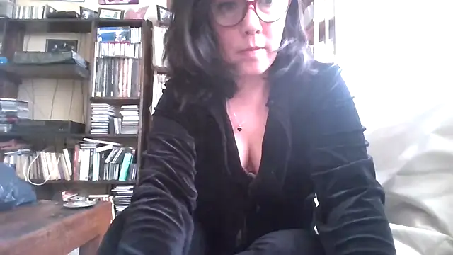 Snapshot of Tiramisu89 chatting on November 23, 7:35 pm Tiramisu89 online show from November 23, 7:35 pm