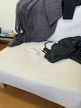 UKI06 online show from March 18, 5:34 am