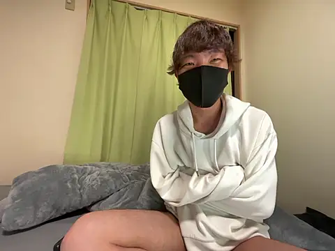 UKI06 online show from March 15, 1:51 pm