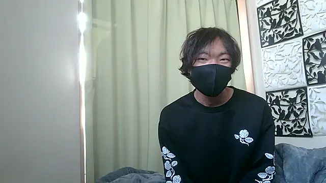 UKI06 online show from December 4, 5:10 am