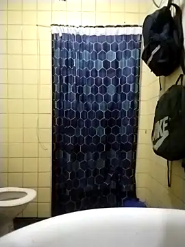 Polygamist online show from February 28, 10:09 pm