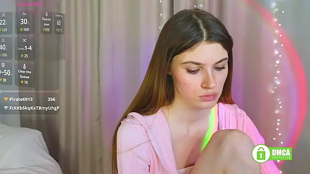 Hello Vivienne online show from March 22, 5:31 pm