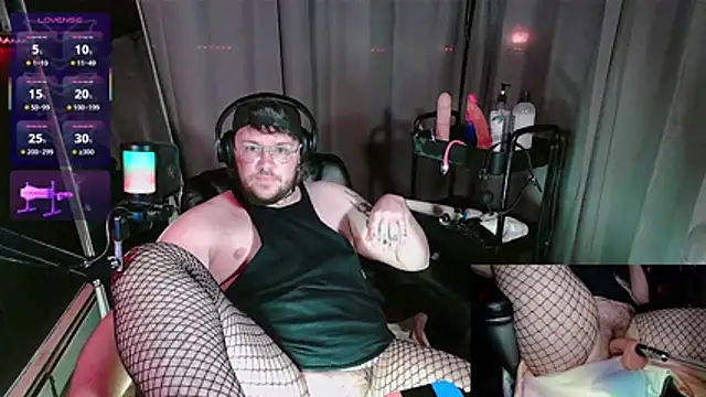 tuxedomasc 95 online show from May 23, 12:42 am