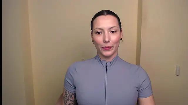 VanessaMay  online show from March 15, 11:28 pm