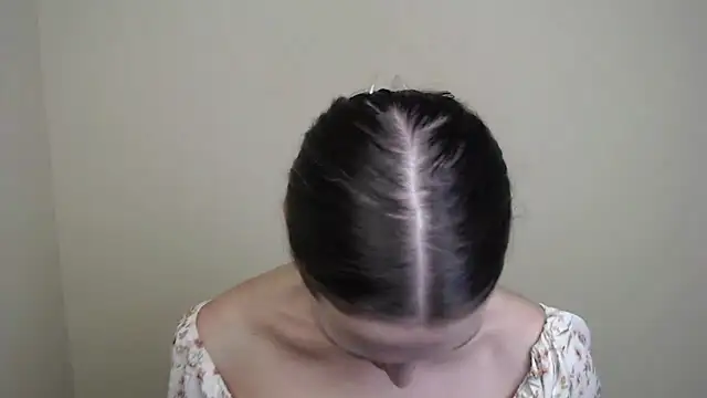 Snapshot of VanessaMay_ chatting on February 4, 5:19 pm VanessaMay online show from February 4, 5:19 pm