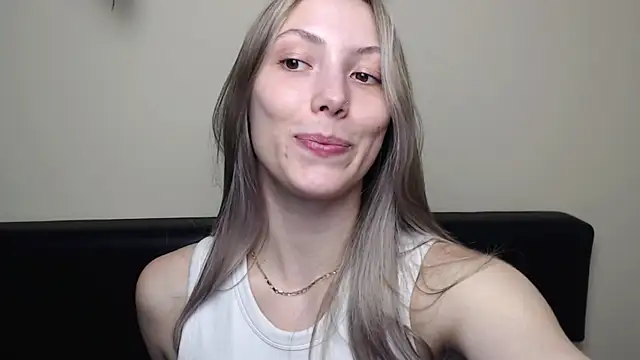 VanessaMay  online show from March 14, 2:23 pm