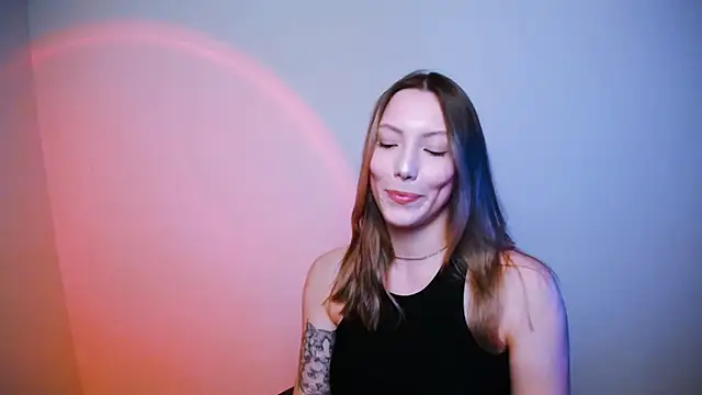 VanessaMay  online show from January 21, 8:00 pm