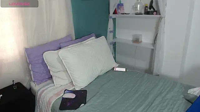 Mily Miley online show from May 9, 3:59 pm