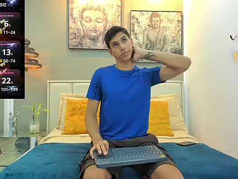 kieran derek online show from November 2, 3:22 am