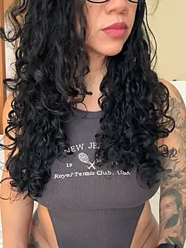 Snapshot of soli-lov chatting on March 13, 1:16 pm soli-lov online show from March 13, 1:16 pm