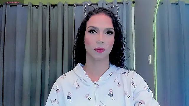 gatitavenecis online show from March 6, 6:41 am