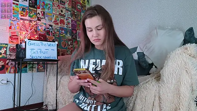 Snapshot of LittleLeen chatting on September 11, 3:23 pm LittleLeen online show from September 11, 3:23 pm
