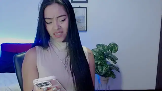 NatalyEscobar lx online show from March 17, 2:20 pm