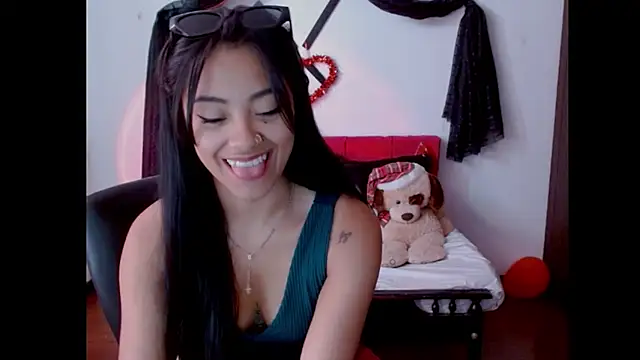 NatalyEscobar lx online show from March 12, 3:07 pm