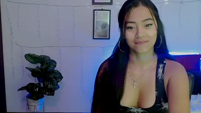 Snapshot of NatalyEscobar_lx chatting on April 21, 2:12 pm NatalyEscobar lx online show from April 21, 2:12 pm