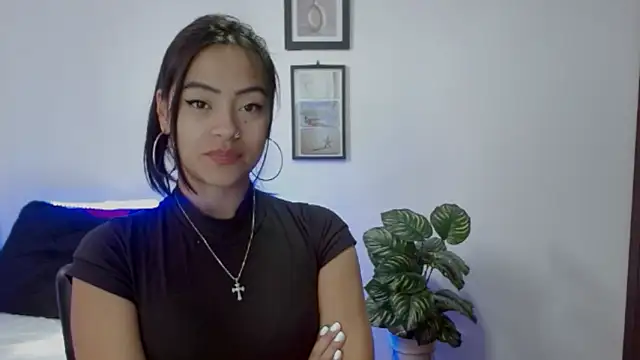 NatalyEscobar lx online show from March 19, 2:06 pm