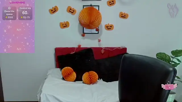 NatalyEscobar lx online show from October 23, 12:48 pm