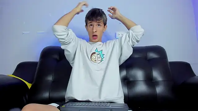 Boysweet boys online show from January 17, 9:50 pm