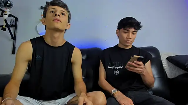 Boysweet boys online show from December 26, 8:32 pm