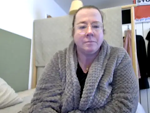 MarthaBriest online show from March 5, 8:44 am