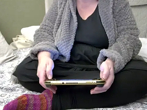 MarthaBriest online show from October 28, 4:24 am