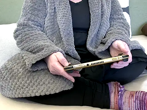 MarthaBriest online show from April 5, 7:37 am