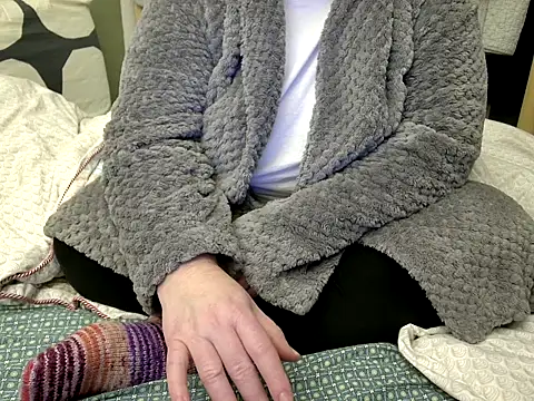 MarthaBriest online show from December 22, 3:06 am