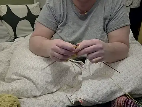 Snapshot of MarthaBriest chatting on February 14, 4:34 am MarthaBriest online show from February 14, 4:34 am