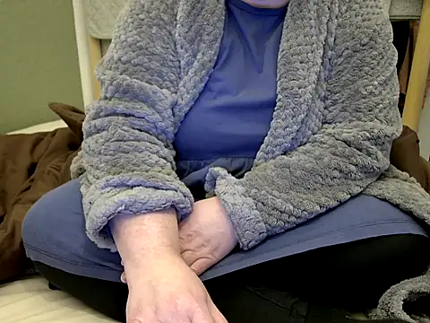 MarthaBriest online show from March 22, 5:32 am