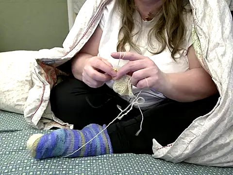 Snapshot of MarthaBriest chatting on February 3, 7:02 am MarthaBriest online show from February 3, 7:02 am