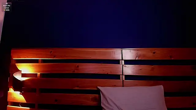 stefania lerner online show from February 25, 12:49 pm