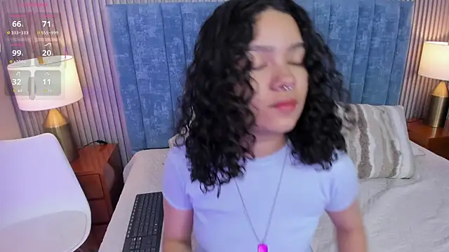 pretty sunlight  online show from December 19, 1:42 am