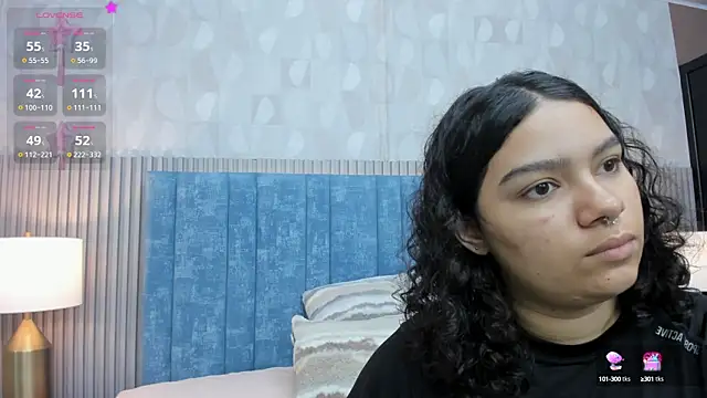 pretty sunlight  online show from September 26, 2:29 am