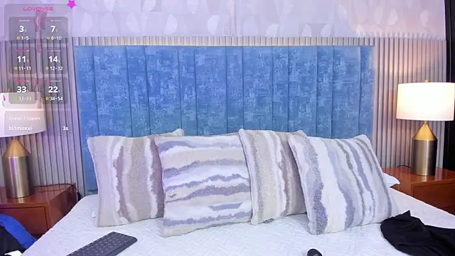 Snapshot of pretty_sunlight_ chatting on November 20, 1:39 am pretty sunlight online show from November 20, 1:39 am